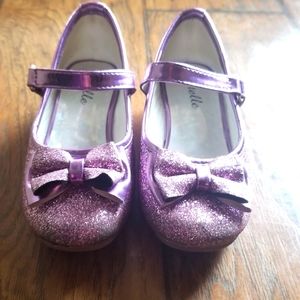 Size 10 toddler dressy purple sparkle shoes.